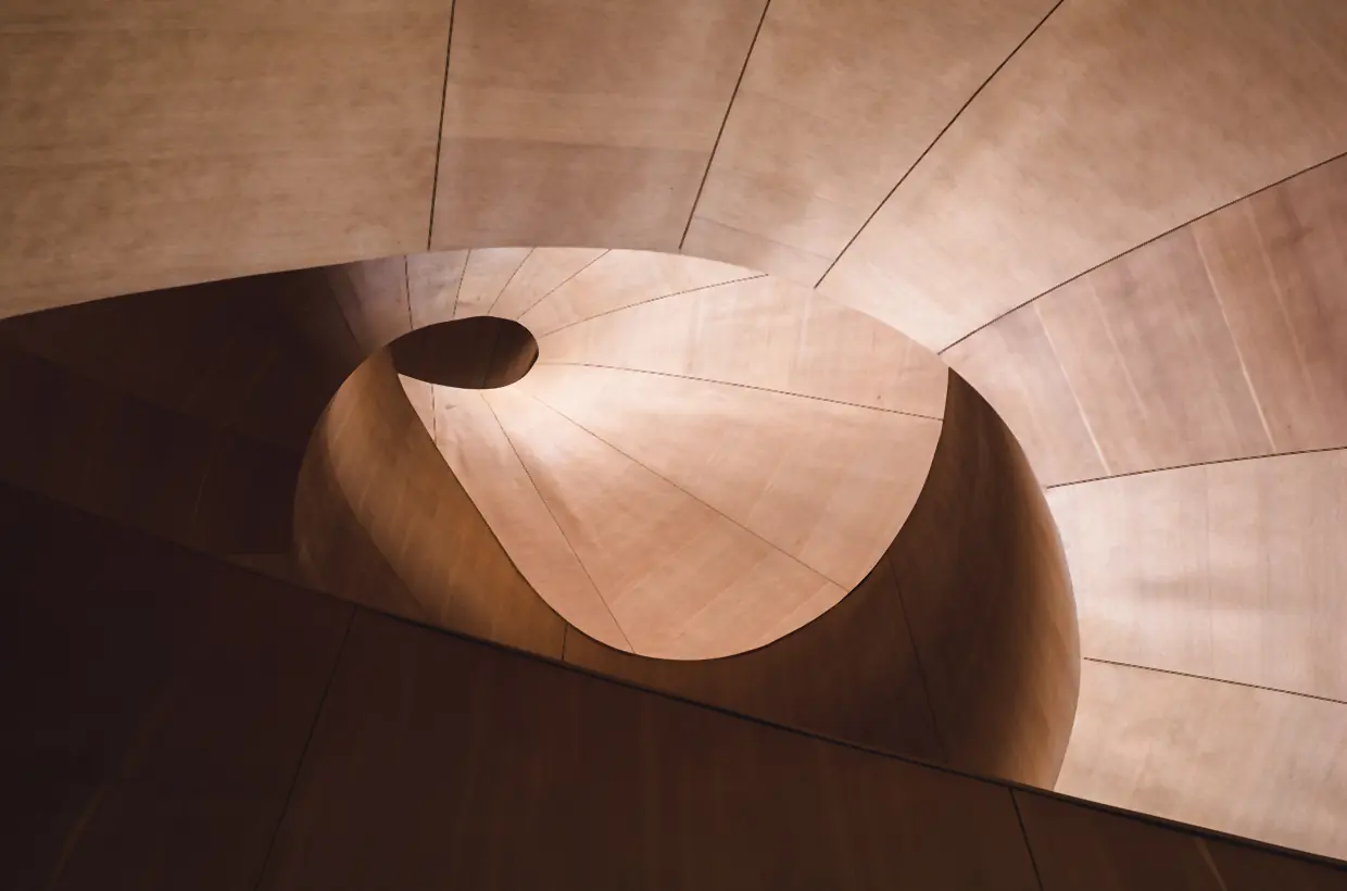 Du betrachtest gerade The Dance of Light and Shadow in Staircase Design